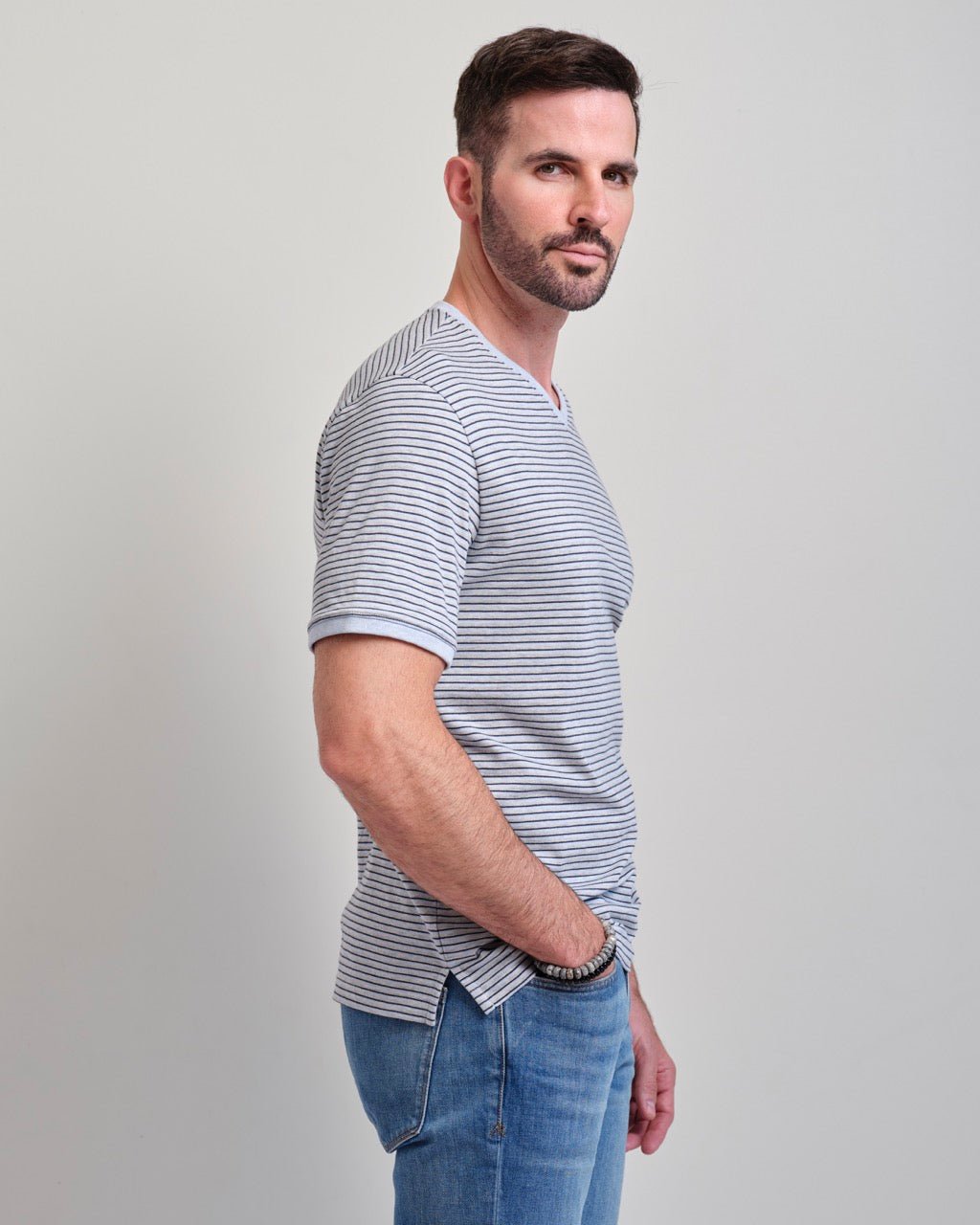 Santa Monica V-neck